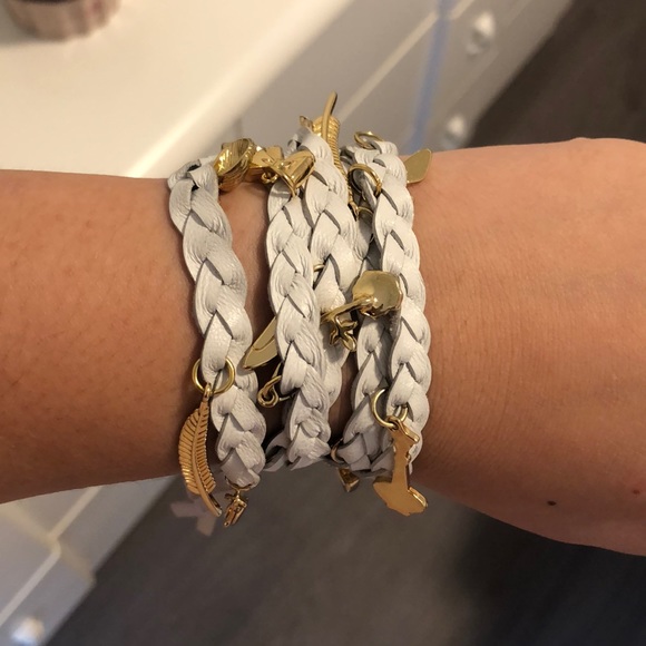 LAST CHANCE ❤️🔥 DISNEY COUTURE WRAP BRACELET - Picture 2 of 3